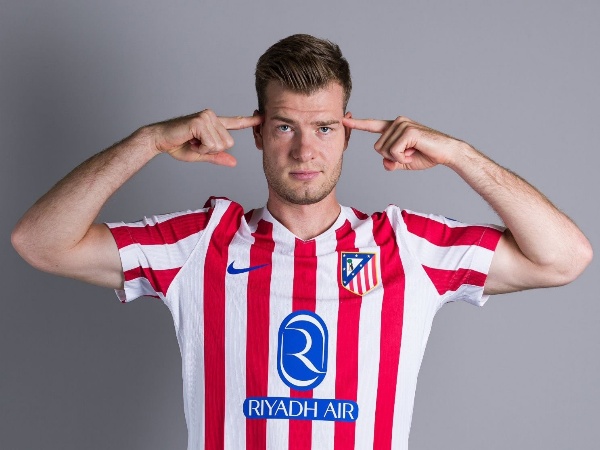 Terkait Menit Bermain, Sorloth Harus Bersaing Sengit di Atletico Madrid